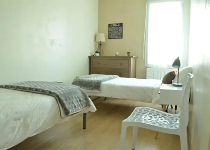 Hébergement de vacances Maison St Eloi By Izili *futuroscope*jardin* *